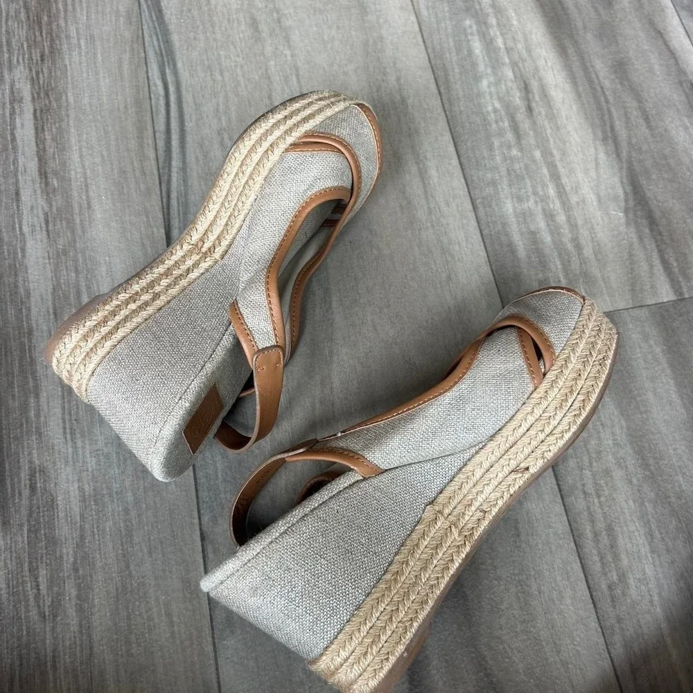 Tory Burch wedge sandals in tan & brown size 37